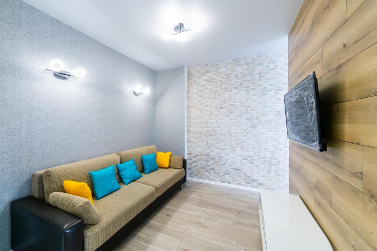 Premium Apartments Klimt On Picasso Boulevard Minsk Exterior photo